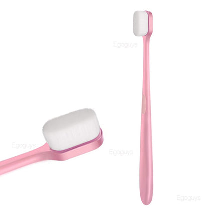 מברשת שיניים אולטרה-נאנו