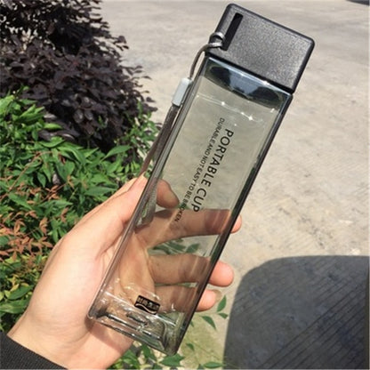 בקבוק מרובע אופנתי בקבוק