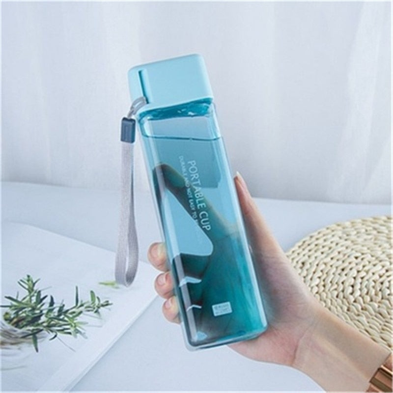 בקבוק מרובע אופנתי בקבוק