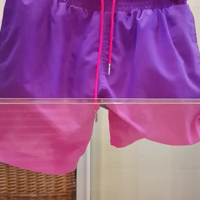 בגד ים משנה צבעים | Magic - Pool - Sea - Summer - Swimwear - בגד ים - בריכה - ים - מבצע - קיץ - קסם - שחייה | Shoprifty