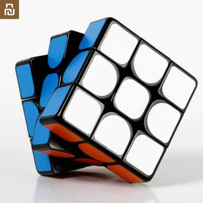 קובייה הונגרית חכמה Games