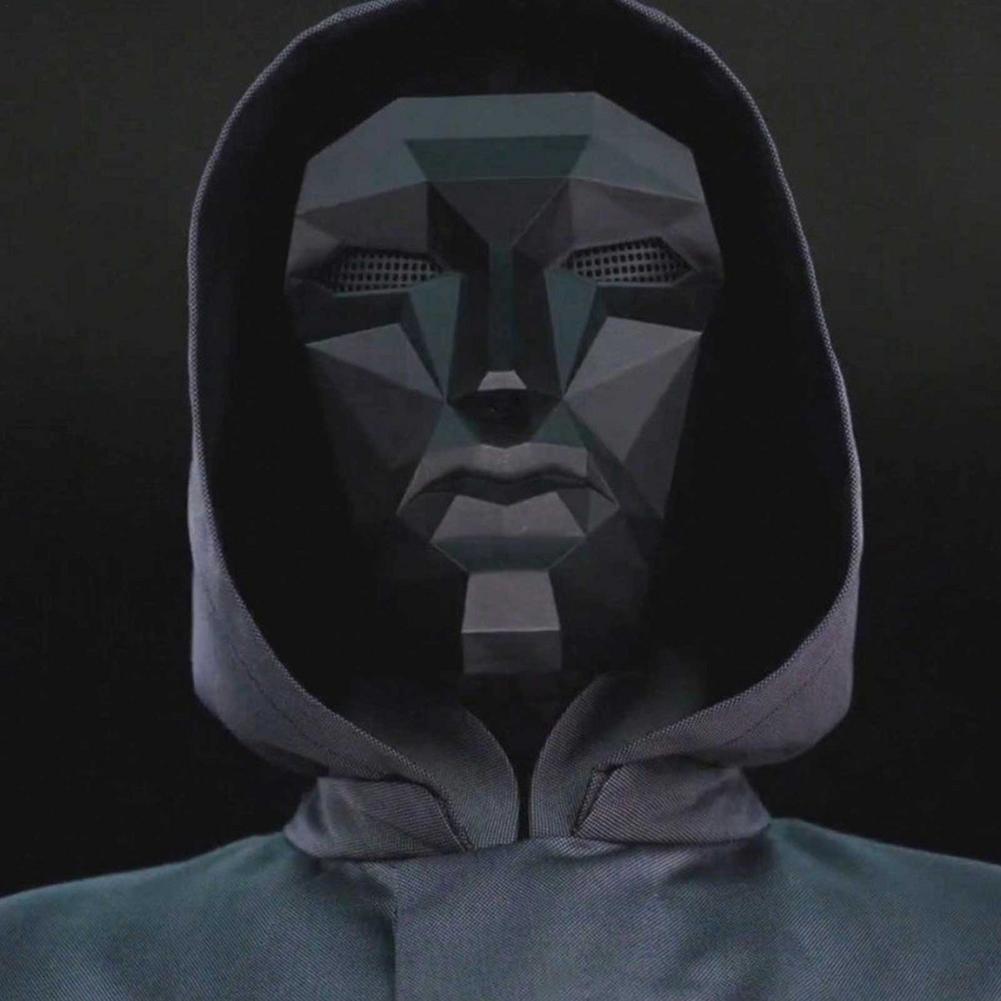 מסיכות משחקי הדיונון Costumes & Accessories