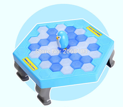 הצילו את הפינגווין Toys & Games